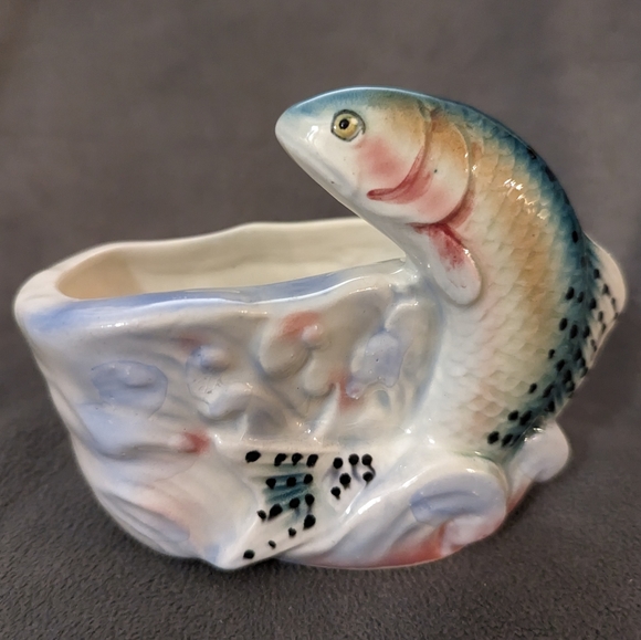 Vintage Hand Decorated Shafford Fish Figurine Planter made in Japan - Picture 5 of 8